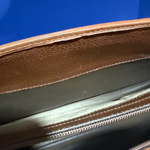 MARK CROSS LEATHER BRIEFCASE
W/ Shoulder Strap - Picture 8 of 11